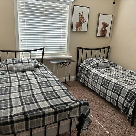 Peaceful & Cozy 3 Bedroom Ranch-Home W/Fireplace Hemet Kültér fotó
